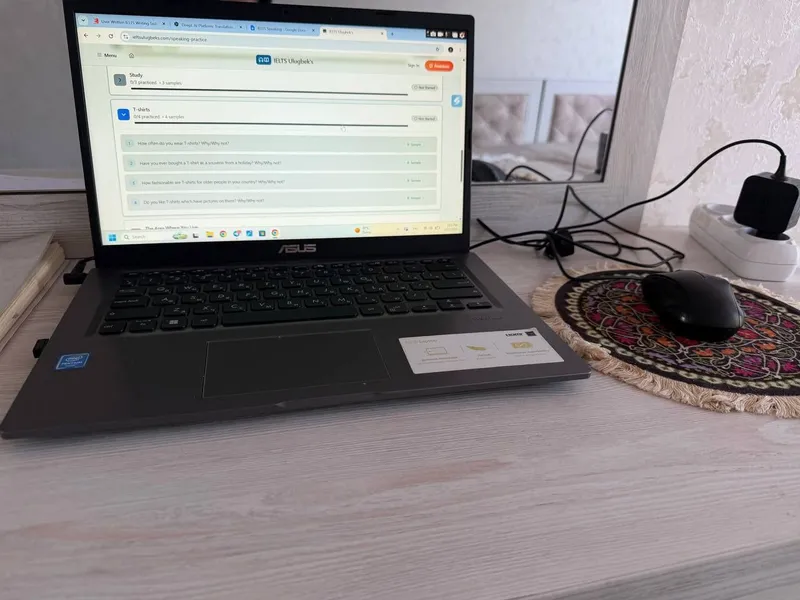 Ноутбук Asus Vivobook