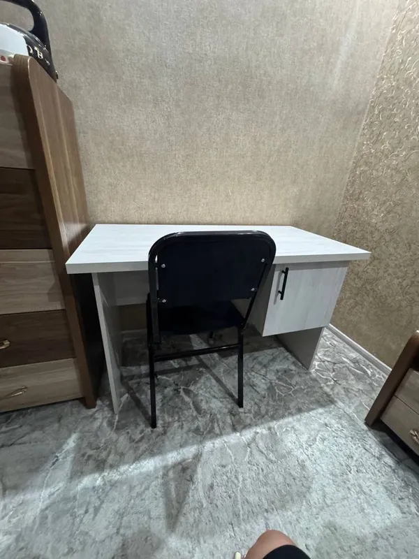 Письменный стол для ваших милых деток 1