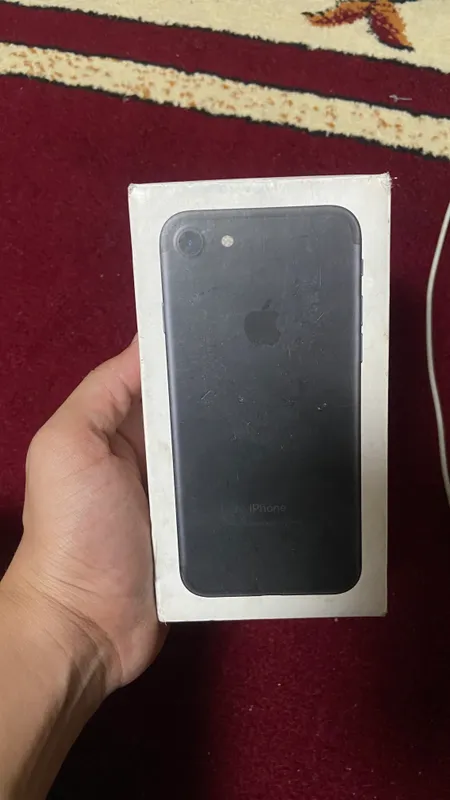 iphone 7 karobka 1 iphone 7 karobka 1