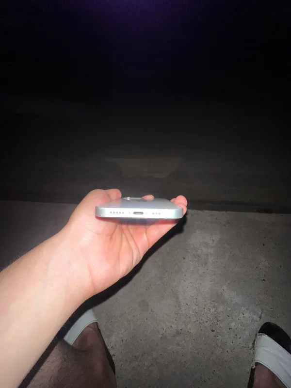 iPhone 12 3