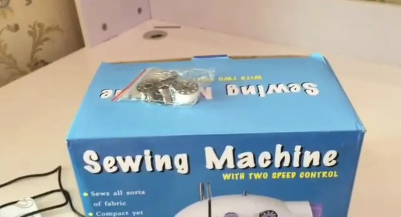 Portativ tikuv mashinasi, pedal bilan Mini Sewing Machine SM202 Mini 5 Portativ tikuv mashinasi, pedal bilan Mini Sewing Machine SM202 Mini 5