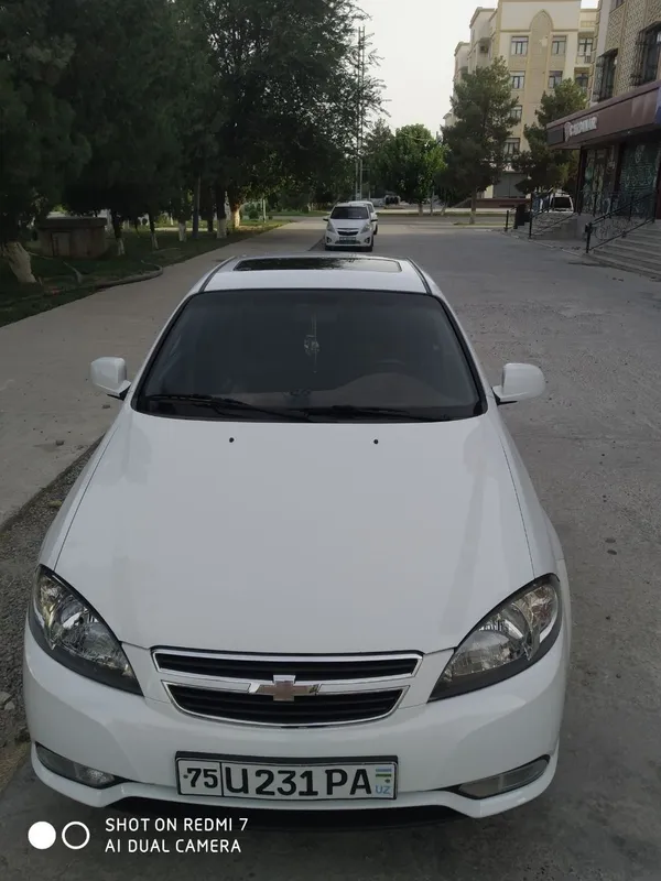 JENTRA AVTOMAT 2022 /2023yil 129000km 1