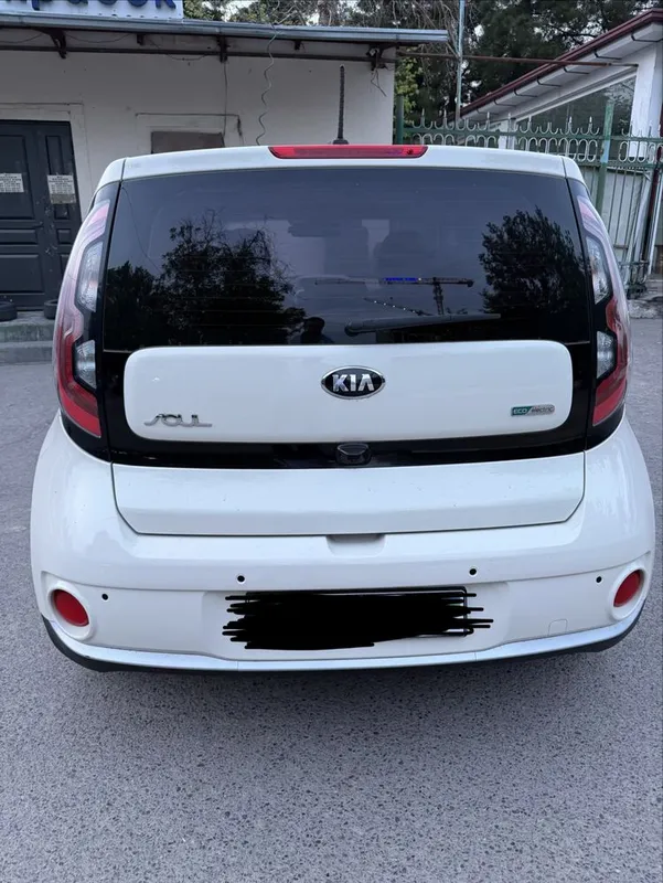 KIA soul elektromobil sotiladi — фото 1