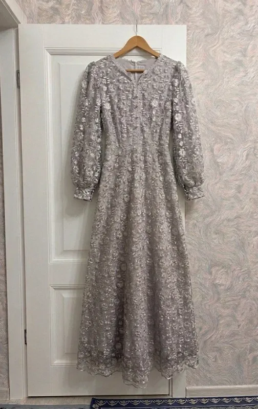 Holati Alo Rangi Kulrang Razmer46/50 Holati Alo Rangi Kulrang Razmer46/50