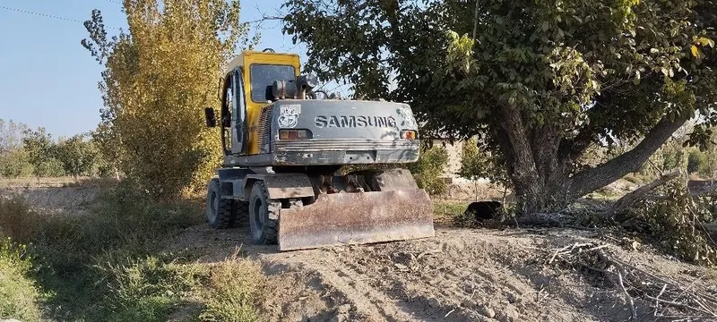 Сотлади ексковатор 3 Сотлади ексковатор 3