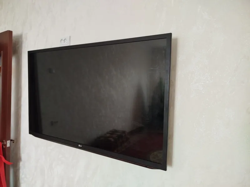 Телевизор LG 60 лык 3 D