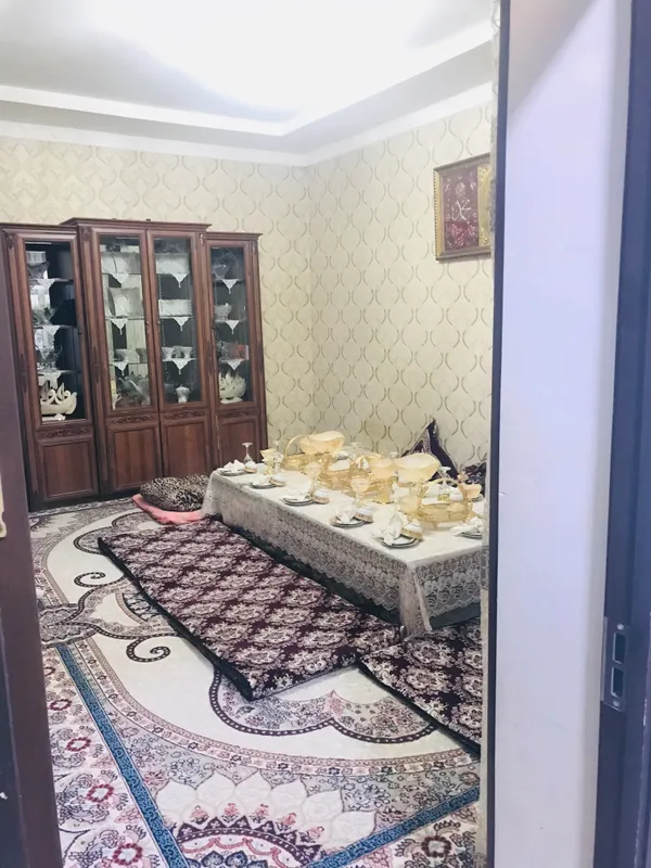 котеж сотилади 3хона Яшнабод тумани Мухтор ашрафий 5