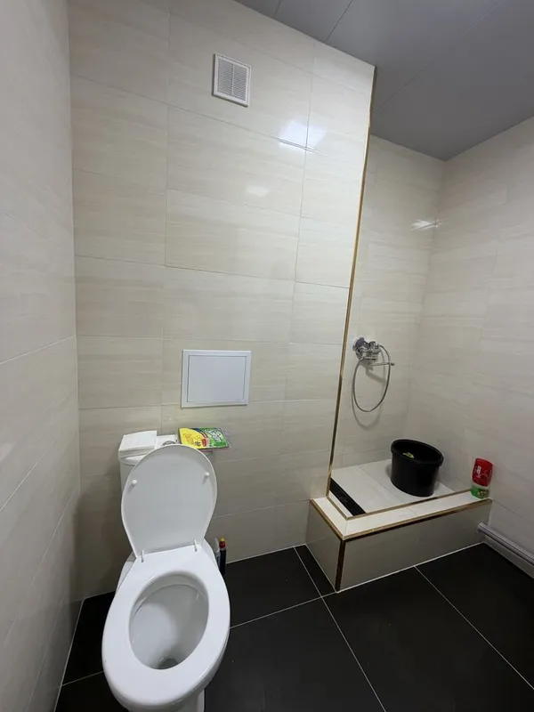 Продаётя 1 ком 10 микрорайон — фото 3