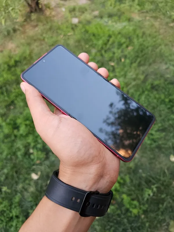 Samsung Galaxy Z Flip 7 (SIM + eSIM) — фото 1