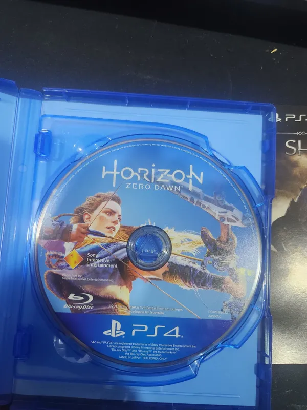 Игры для PS4: GTA 5, Call of Duty Horizons, FIFA.