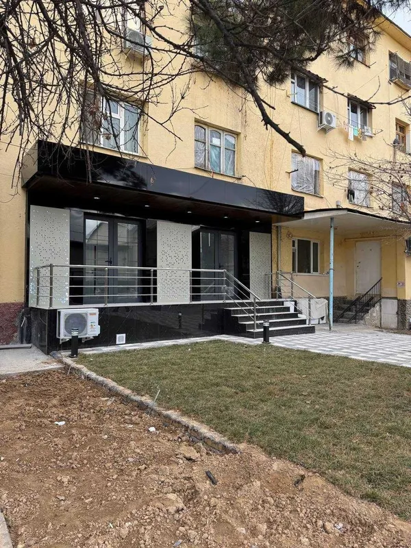 Продаётся Нежилой помещения Ор-тр- мечеть Бадамзар 45м2 3