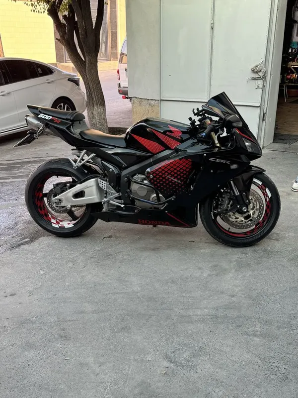 Honda CBR 600 RR 3 Honda CBR 600 RR 3