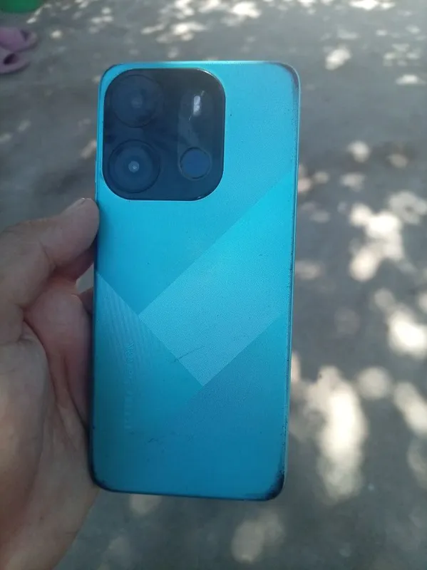 Tecno spar 64 gegabayt 5