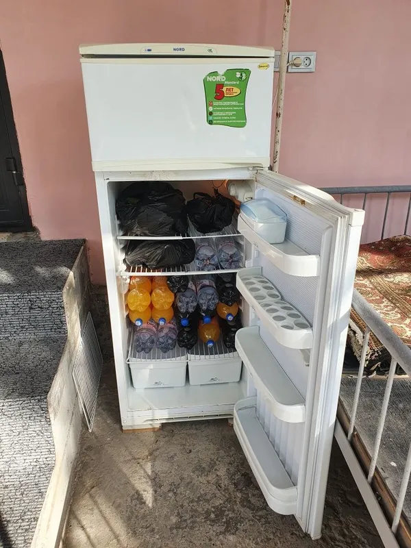 Продаётся холодильник 2 Продаётся холодильник 2