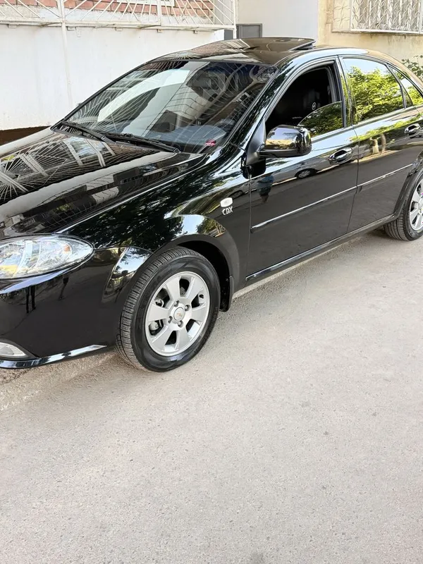 gentra sotiladi faqat naxtga