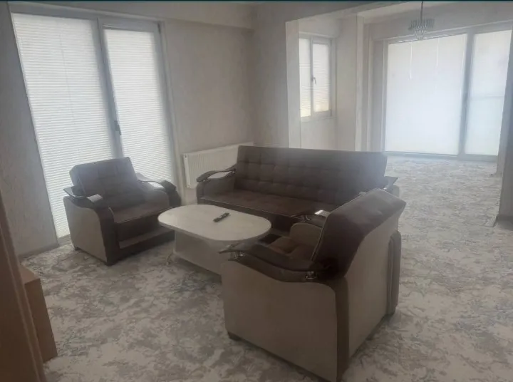 Продаётся 3-комнатная квартира в ЖК ZARAFSHAN CITY 2