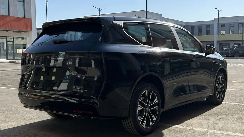 Nissan NX8 Gibrjd 5 Nissan NX8 Gibrjd 5