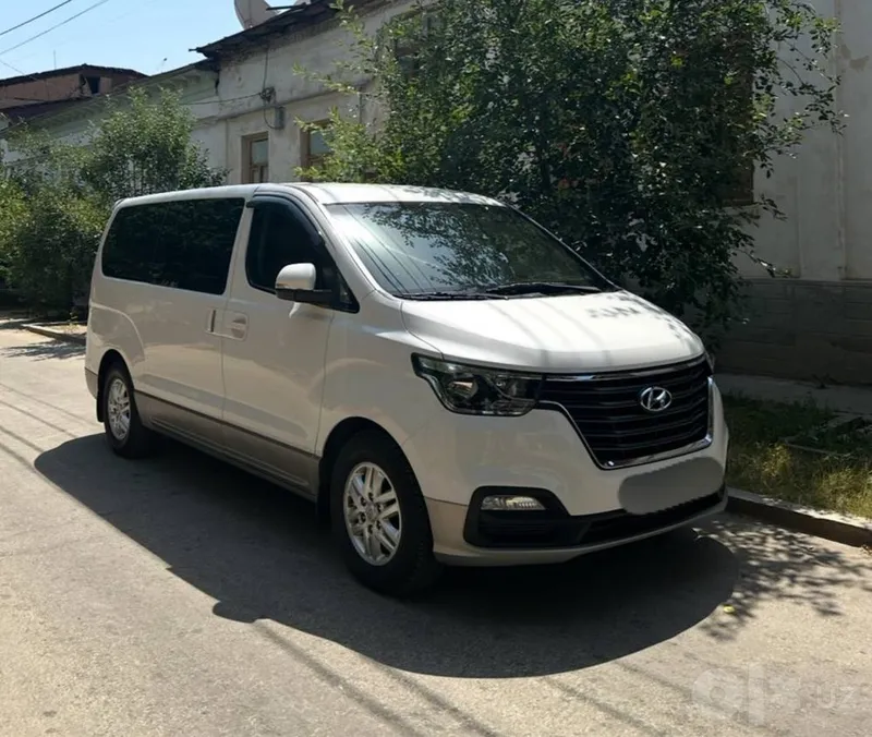 Hyundai H-1, бензин/пропан 1 Hyundai H-1, бензин/пропан 1