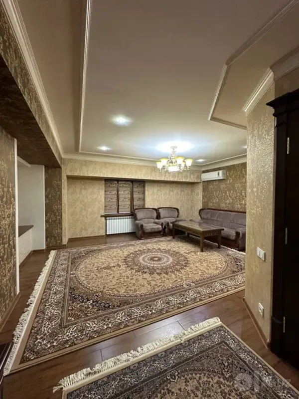 3 xonali kvartira ijaraga, Mirzo Ulug'bek, 1200$ 2
