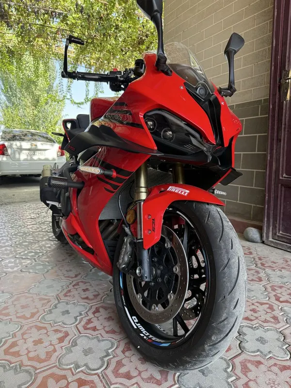 Qj motor 800rr Ideal 1
