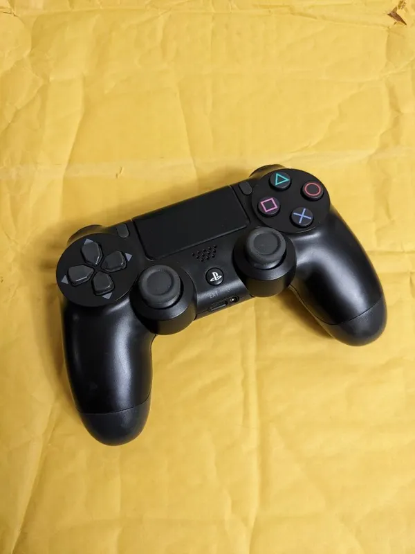 PlayStation 4 uchun joystik-kontroller (pult) 5 PlayStation 4 uchun joystik-kontroller (pult) 5