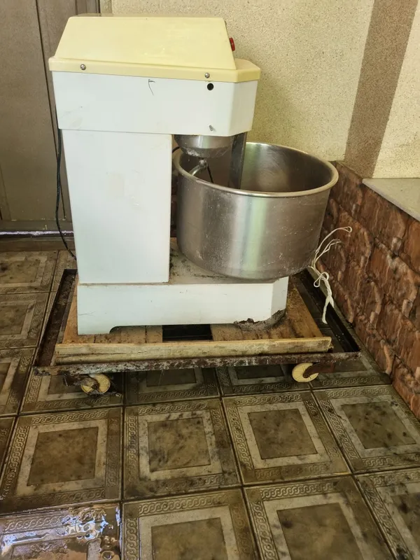 Продаётся тестомес — фото 1