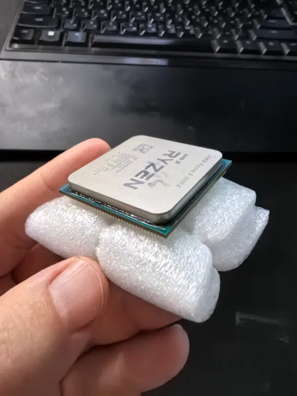 AMD Ryzen 5 3500x — фото 1