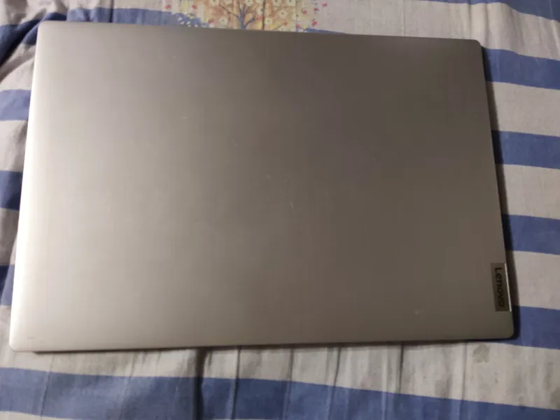 Lenovo 5 Lenovo 5