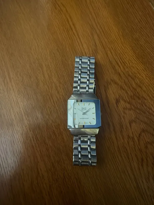 часы наручные Q&Q