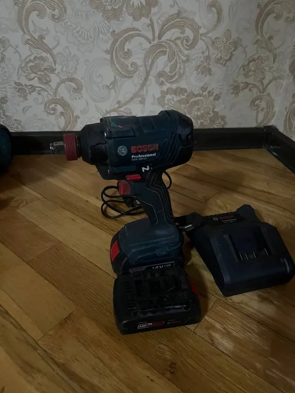 Макита и Bosch гайкаверт