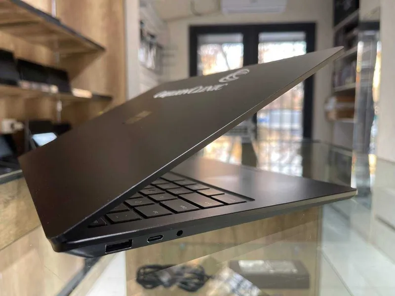 MICROSOFT SURFACE 3 Intel CORE i7-1065G7 16гб, 256ssd Сенсорный 6 MICROSOFT SURFACE 3 Intel CORE i7-1065G7 16гб, 256ssd Сенсорный 6