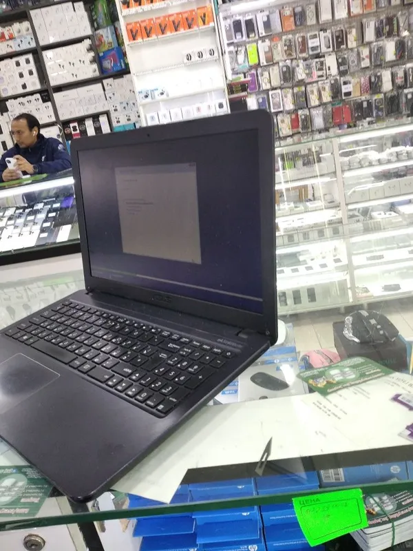 Ноутбук Асус для офиса 15.6"