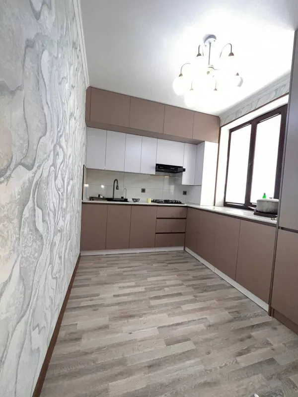 Сергили тумани Star Hause таййор квартира сотилади срочна 2 Сергили тумани Star Hause таййор квартира сотилади срочна 2