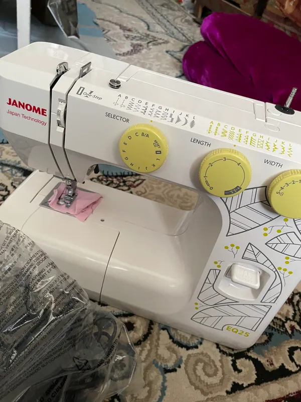 Janome Швейная машина 2