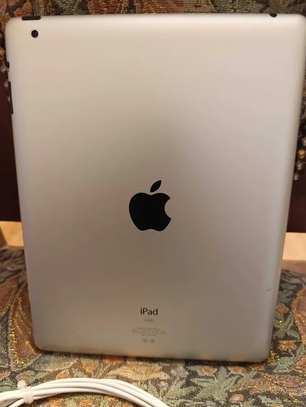 Продам ipad 2. 64 gb,срочно — фото 1