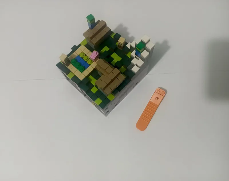 LEGO «Minecraft» – 21105 "Micro World: The Village" — фото 3
