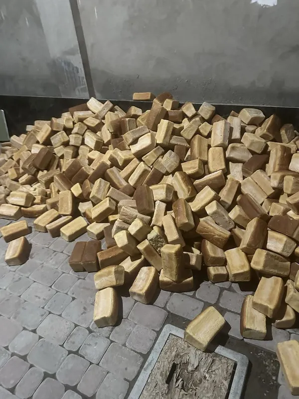 Mollarga buxanka non yaxwisi 1 800 somdan 2