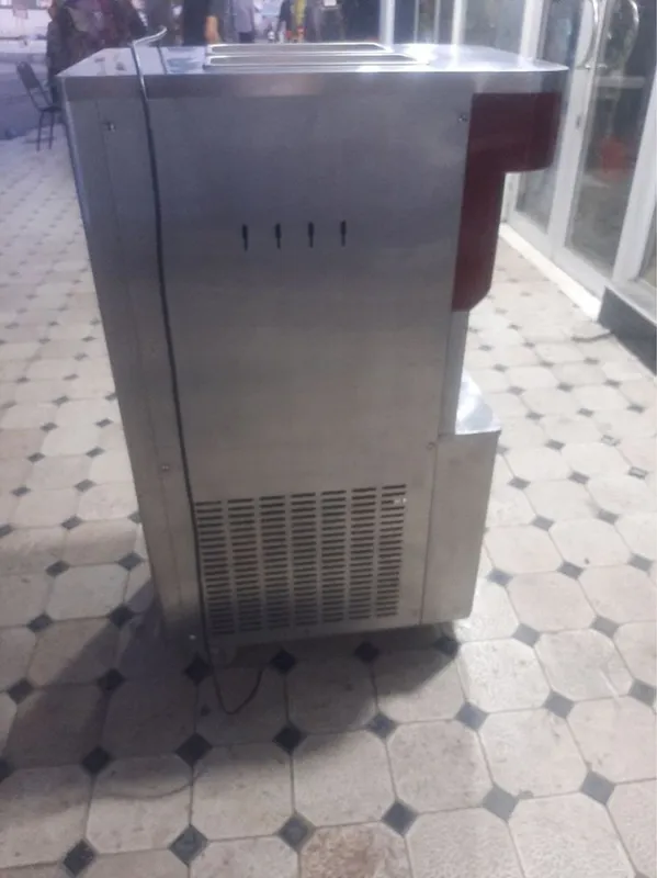 Marojni aparat sotiladi | FREEZER 220W — фото 3