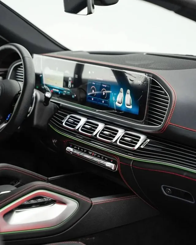 Mercedes-AMG GLE53 SUV 2 Mercedes-AMG GLE53 SUV 2
