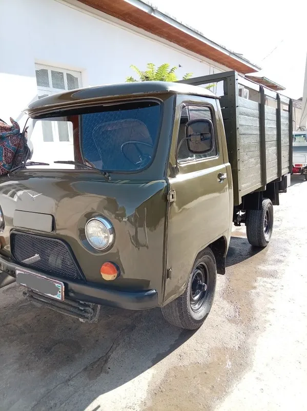 Uaz Sotiladi 1988 2