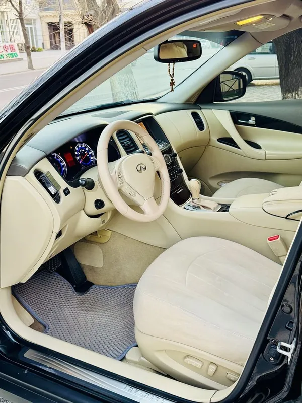 Продаётся своя Infiniti EX35 — фото 5