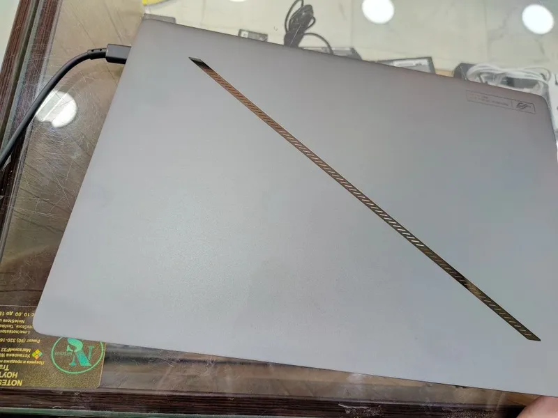 Asus RoG Zephyrus G16 — фото 1