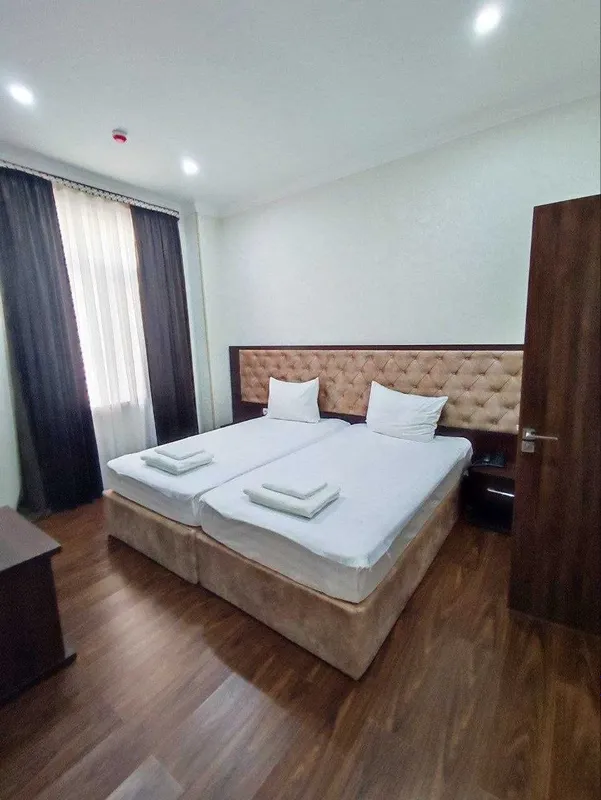 Здание Гостиница 35-номеров+ресторан ул.Фаргонайули 4-эт 3200 м² 10сот — фото 4