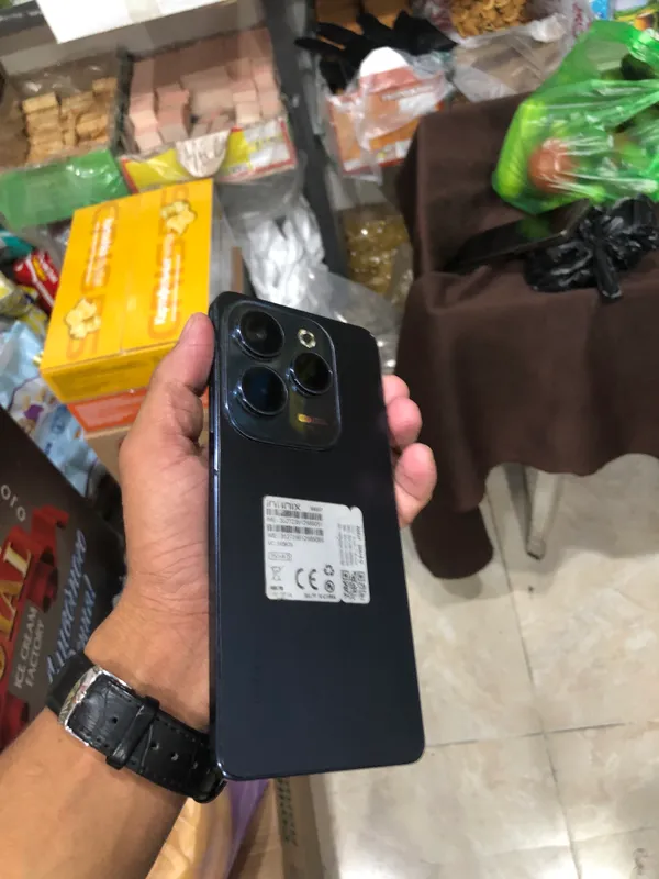 INFINIX HOT 40 PRO 3