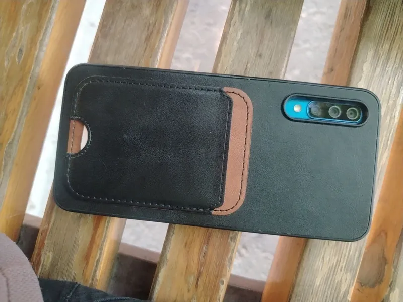 Samsung Galaxy A50 1