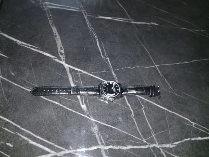 Мужские наручные часы Tissot механические кожаные — фото 1