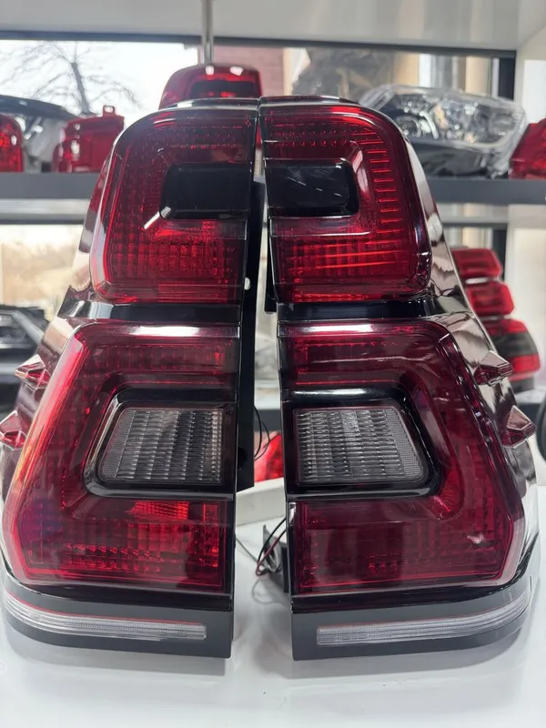 Toyota Prado 2008 orqa fara 3