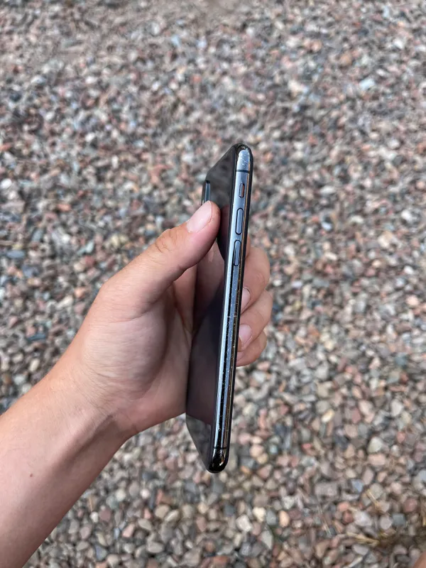 iPhone X срочно продаётся 7 iPhone X срочно продаётся 7
