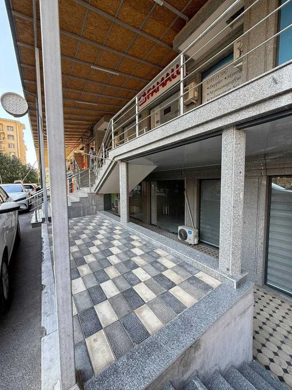 Срочно продаётся коммерческие помещение район Сергели 51 м2 55000уе 1