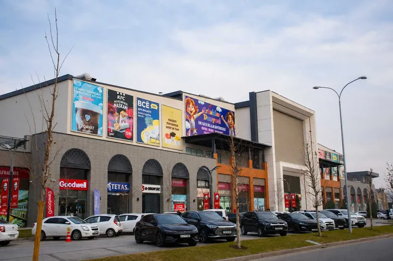 (М) Продается коммерческое помещение в современном ТРЦ на первой линии (М) Продается коммерческое помещение в современном ТРЦ на первой линии